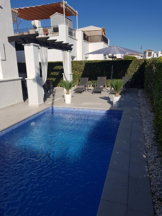 Villa Mit Privatem Pool, Zentrumsnah Roldán Exteriör bild