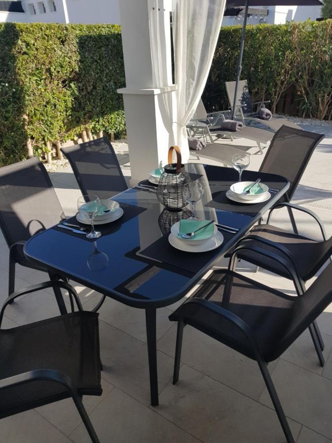 Villa Mit Privatem Pool, Zentrumsnah Roldán Exteriör bild